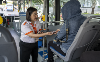 Người dân TP.HCM được đi xe buýt miễn phí 3 ngày tết