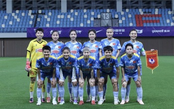 Thanh Nhã nói gì khi ghi bàn vào lưới đội tuyển nữ Trung Quốc: ‘Đối thủ va chạm rất quyết liệt…’