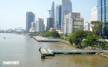 Cận cảnh 2 cầu cảng trên sông Sài Gòn mở cửa dịp tết, thành điểm check-in mới