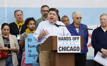 Bang Illinois yêu cầu ông Trump hoàn trả 9 tỉ USD tiền thuế cho dân sau phán quyết của tòa