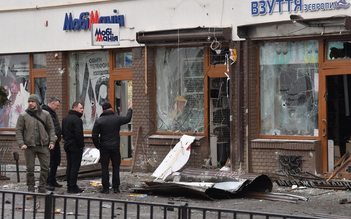 Nhiều nơi ở Ukraine rung chuyển trước đòn tấn công của Nga