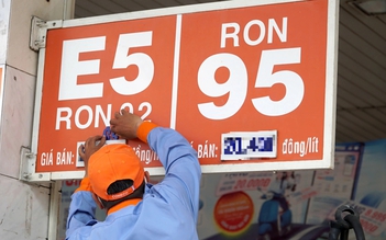 Giá xăng dầu hôm nay 23.2.2026: Xăng trong nước sẽ tăng mạnh trở lại?