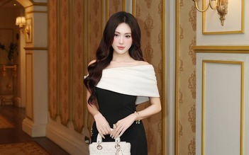 Váy body và phụ kiện đính đá tôn vẻ đẹp kiều diễm