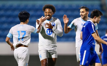 Báo Malaysia so sánh cực hay về Xuân Son và 3 sao nhập tịch lậu trước cuộc đấu trí tại Thiên Trường