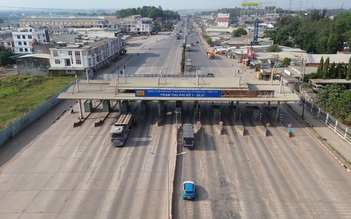 Đồng Nai: Cận cảnh 2 trạm thu phí bỏ hoang trên quốc lộ 51