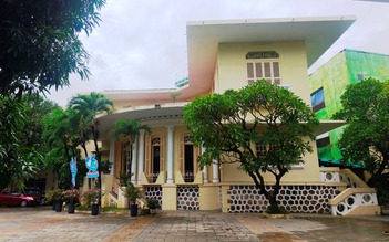 Đừng để dư luận lên tiếng thay di sản