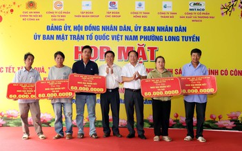 Trung tướng Đinh Văn Nơi đóng góp, vận động 1.000 phần quà tết cho người dân