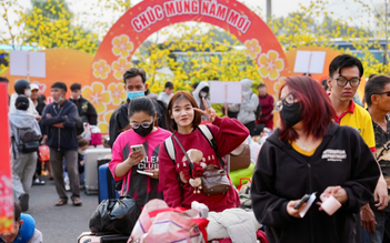 Khởi hành chuyến xe Tết sum vầy, chở theo nỗi nhớ và niềm háo hức đoàn viên