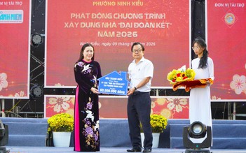 Cần Thơ: Báo Thanh Niên tặng nhà đại đoàn kết cho người nghèo đón tết