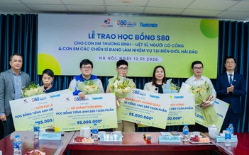 10.500 người đăng ký học tiếng Anh cùng lúc: Điều gì đang xảy ra?