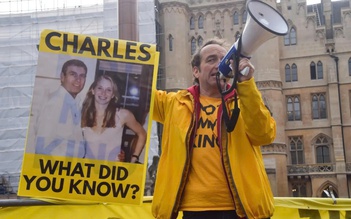 Biểu tình tại Anh nhắm vào Vua Charles III, Hoàng tử William và Công nương Kate Middleton