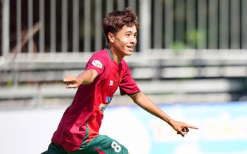 Trường ĐH Công nghệ Đồng Nai 'lĩnh ấn tiên phong' vào tứ kết: Bước ngoặt thẻ đỏ