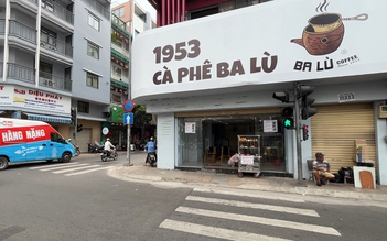 Cà phê vợt Ba Lù hơn 70 năm ở Chợ Lớn: Vì sao bỗng có thêm tiệm mới?