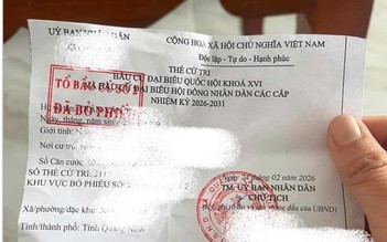 Công an cảnh báo nguy cơ lộ thông tin từ việc đăng thẻ cử tri trên Facebook