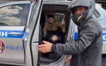 CSGT Đồng Nai dùng xe đặc chủng đưa người phụ nữ bị tai nạn đi cấp cứu