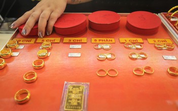 Giá vàng hôm nay 16.3.2026: Vàng trong nước đắt hơn thế giới gần 24 triệu đồng/lượng