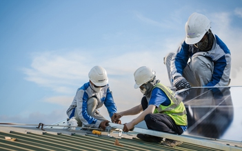 Điện mặt trời: Cơ hội giảm chi phí và nâng tầm thương hiệu xanh