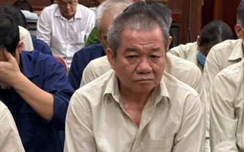 Cấp sai chứng chỉ lái xe, cựu giám đốc trung tâm bị đề nghị 30 năm tù