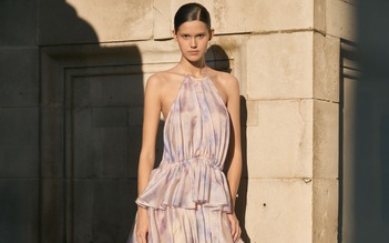 Đầm bèo nhún đa tầng tạo nét đẹp bay bổng, lãng mạn