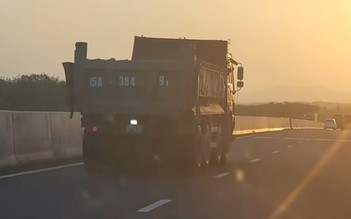 CSGT xử phạt nhiều xe tải, xe khách cố 'bám làn trái' trên cao tốc