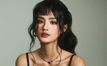 Xúc động với tâm thư người thân gửi cho Ý Nhi trước ngày xa nhà