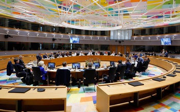 EU ra điều kiện thực thi ưu đãi thuế quan với Mỹ