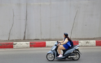 Nhiều vết nứt tại hầm chui 700 tỉ đồng ở Hà Nội