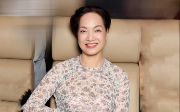 NSND Lê Khanh tuổi 63 vẫn áp lực với nghề, tiết lộ nguyên tắc giữ hôn nhân