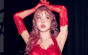 Chị đẹp Việt gây sốt khi tham gia ‘Đạp gió 2026’ tại Trung Quốc là ai?