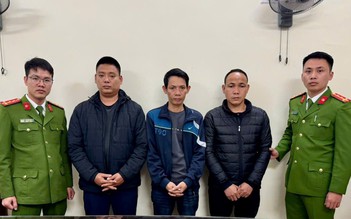 Bắt khẩn cấp nhóm người đánh tài xế xe tải vì mâu thuẫn giao thông