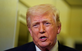 Trung Đông ngày 30.3: Ông Trump dọa phá hủy tất cả nhà máy điện và giếng dầu Iran