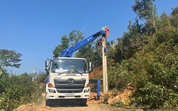 Đưa điện lưới quốc gia về ‘vùng trắng’ Tu Thôn