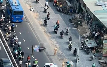 TP.HCM: Va chạm với xe buýt, người đàn ông tử vong tại chỗ