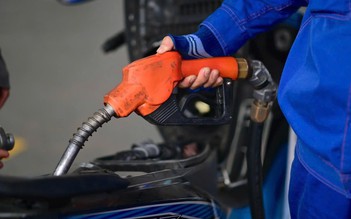 Giá xăng dầu đồng loạt tăng mạnh, có loại tăng hơn 7.000 đồng/lít