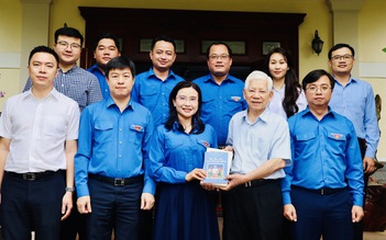 Tháng Thanh niên: Đoàn công tác T.Ư Đoàn thăm tri ân nguyên Chủ tịch nước Nguyễn Minh Triết