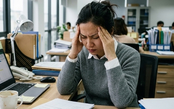 Áp lực nhiều vai trò ở phụ nữ hiện đại: Nhận diện và xử lý kiệt sức