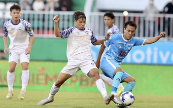 Đội của cố vấn Park Hang-seo thắng Đồng Tháp: Vượt mặt Khánh Hòa, bám đuổi Trường Tươi Đồng Nai.