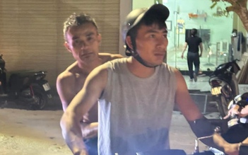 Lao xuống sông Lam cứu sống 2 mẹ con nhảy cầu