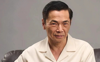 NSND Trung Anh tiết lộ cuộc sống về hưu, hôn nhân bên vợ kém 10 tuổi