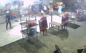 Đang ngồi ăn uống, nam thanh niên bị nhóm người xông vào đánh đến nhập viện