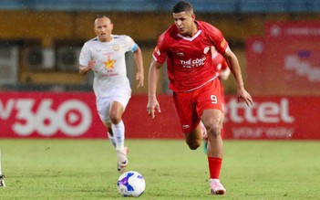 Tiền đạo ngoại ‘chiếm sóng’ V-League, đội tuyển Việt Nam gặp khó