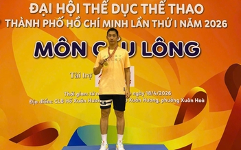 Người hâm mộ nói điều bất ngờ khi Nguyễn Tiến Minh đăng quang ở tuổi 43