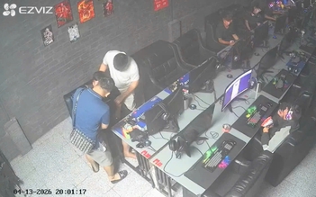 Công an vượt 2.000 km bắt tội phạm trốn ở quán game