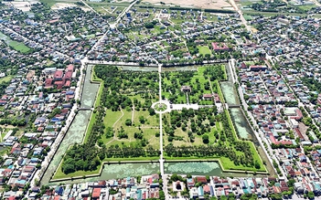 Tìm các anh giữa cỏ non Thành cổ