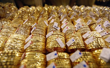 Giá vàng hôm nay 19.4.2026: Người mua lỗ đến 9 triệu đồng chỉ sau nửa tháng