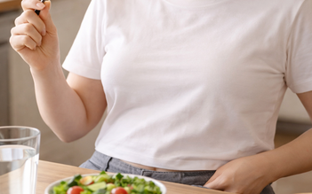 Ăn ít nhưng vẫn tăng cân: 4 lý do ít ai ngờ