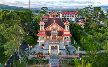 Nhà thờ mang dáng dấp đình, chùa độc nhất vô nhị ở Đà Lạt