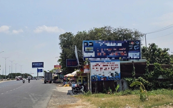 TP.HCM: Chiếm đất công, xây nhà trái phép hơn 35 năm vẫn chưa xử lý