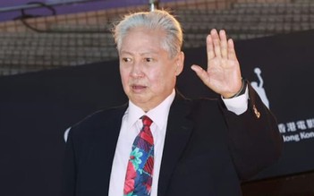 Hồng Kim Bảo gây chú ý vì diện mạo khác lạ sau giảm cân