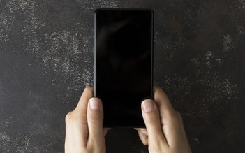 Cách 'hồi sinh' smartphone Android bật không lên nguồn